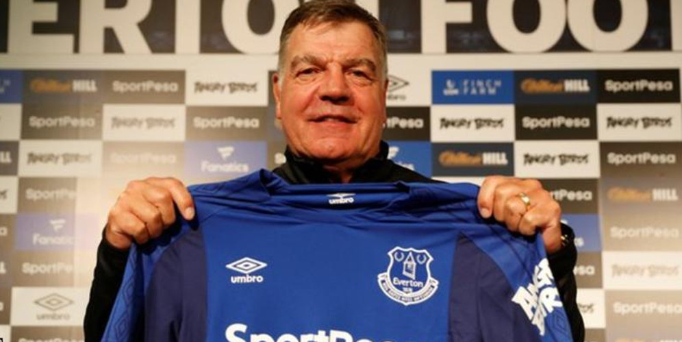 Resmi Ditunjuk, Mampukah Big Sam Bangkitkan Everton? thumbnail